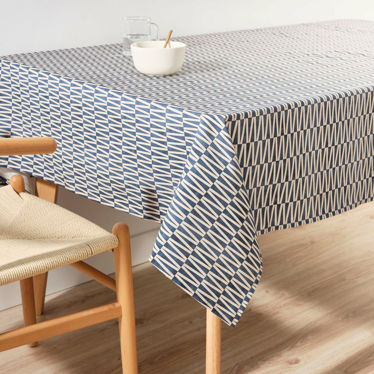 Bordsduk Belum 0120-335 Blå 100 x 155 cm